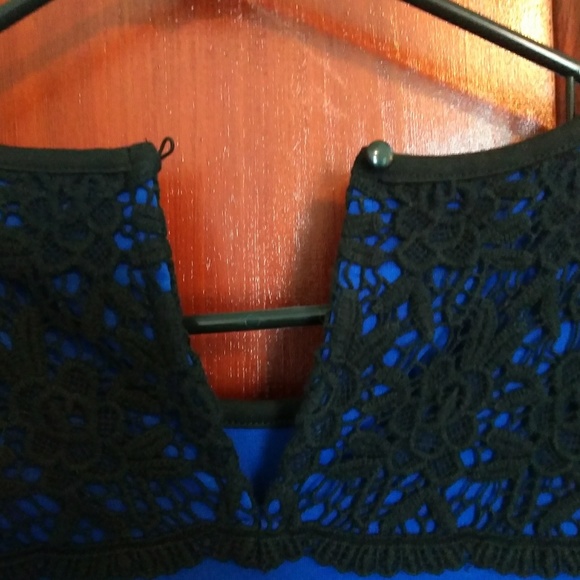 Blue dress with black lace across top - Picture 3 of 4